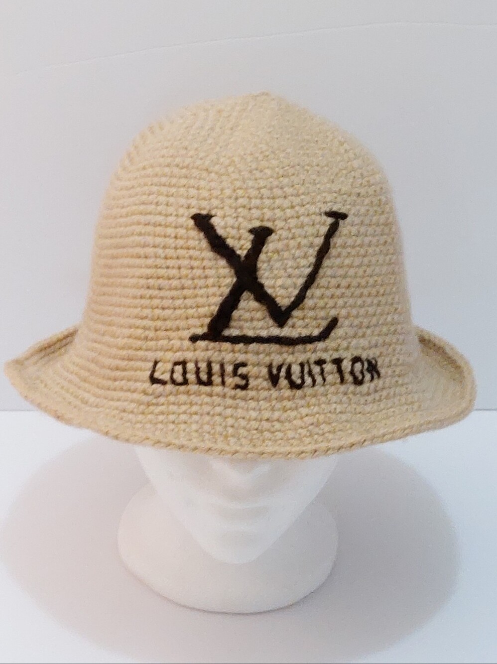 NEW  Beige Knit Logo Hat